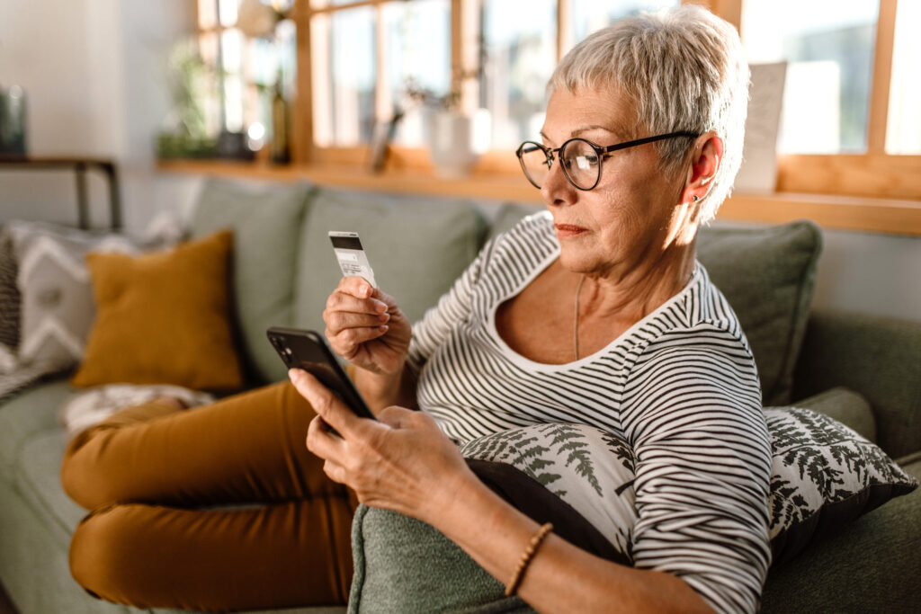 Arnaque sur internet ou par téléphone, soyez vigilant !